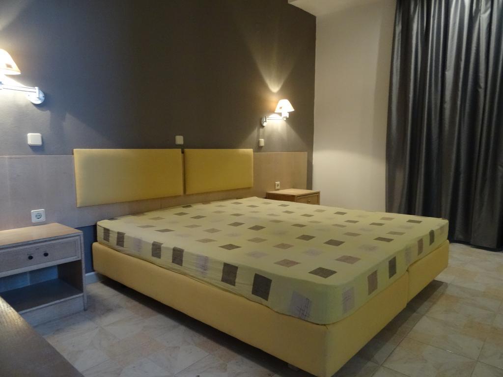 Evas Rooms Faliraki Exterior foto